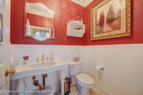 327 Frank Applegate Rd, Jackson Twp NJ  08527-4217 exterior