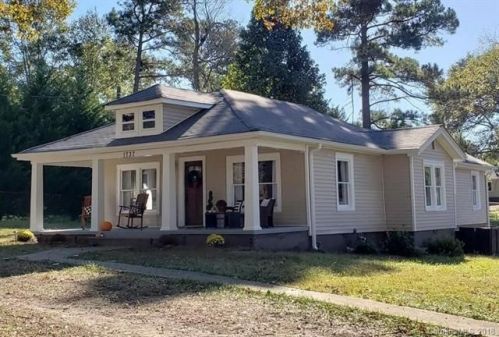 1737 Linwood Rd, Gastonia, NC 28052-5171