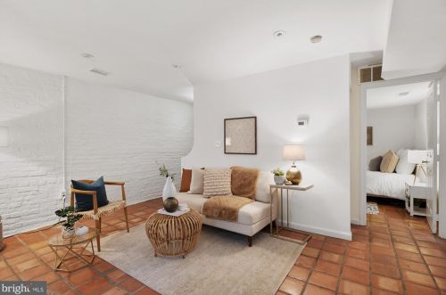 1429 Q St, Washington DC 20009-3808 exterior