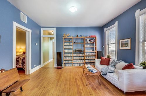 1240 Wolcott Ave, Chicago IL 60622-3883 exterior