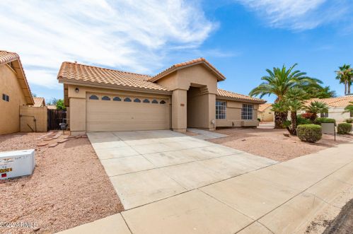 16216 40th Way, Phoenix, AZ 85048-8859