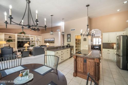 37660 Mashie Dr, Tucson AZ 85739-1134 exterior