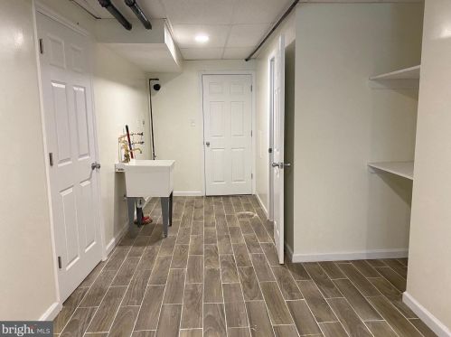 5815 16th St, Philadelphia PA  19141-1821 exterior