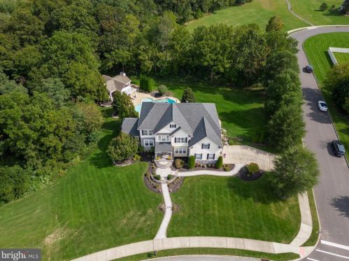 42 Jasmine Rd, Lumberton Township, NJ 08048-5284