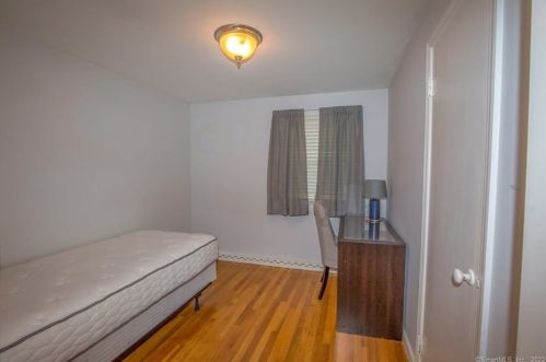 93 Aldrew Ter, Springfield MA 01119-2424 exterior