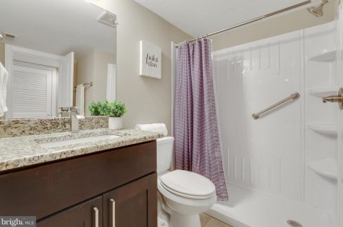 7624 9, Washington DC 20002-3731 exterior