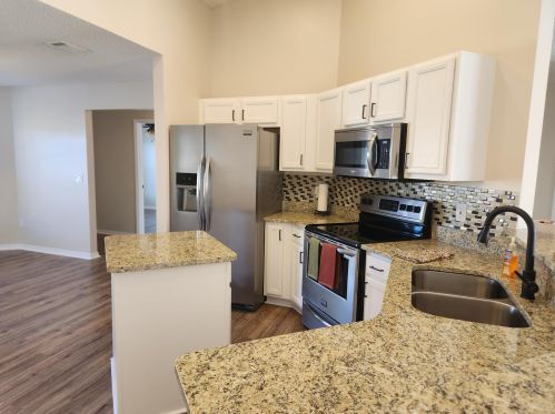 1161 Clifton Ln, Fort Pierce FL  34983-3201 exterior