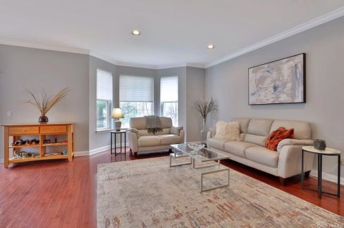 1001 Pheasant Wood Rd, Briarcliff NY 10510-2070 exterior