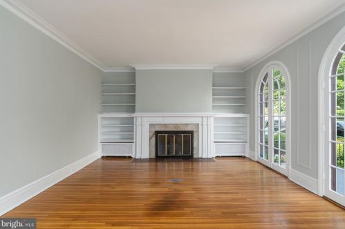 3524 Edmunds St, Washington DC 20007-1463 exterior