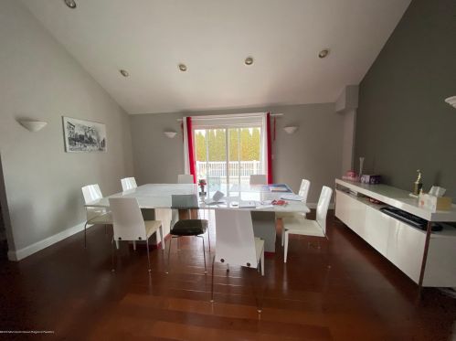 41 Cooper Ave, West Long Branch NJ  07764-1213 exterior