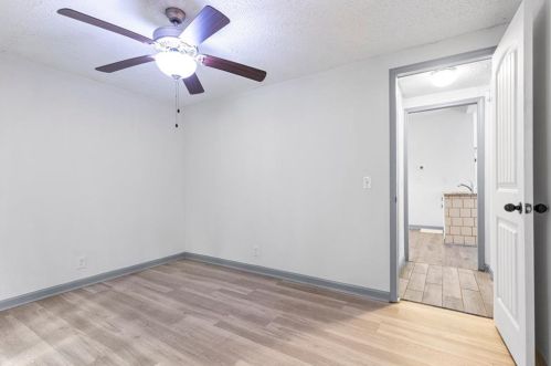 3270 Joe Parker Rd, Gainesville GA 30507-7993 exterior