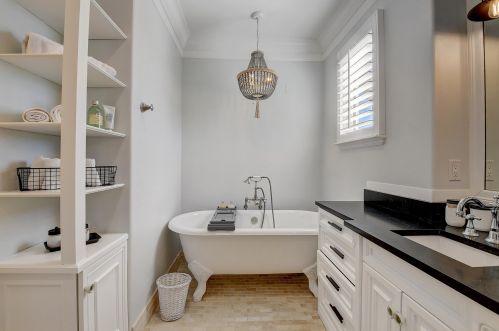 1470 4th Ct, Boca Raton FL  33432-1905 exterior