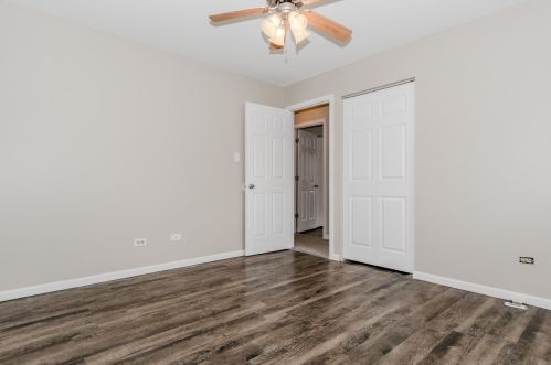 2703 Fairway Dr, Joliet IL 60435-5223 exterior