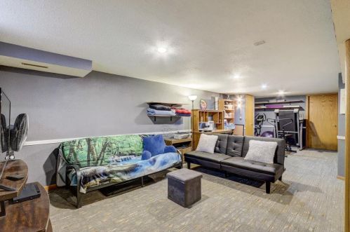 6342 Ohio Ave, Milwaukee WI  53219-4242 exterior