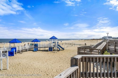 8 Church St, Locust NJ  07760-2104 exterior