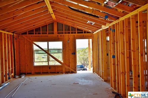 2617 Golf Dr, Spring Branch, TX