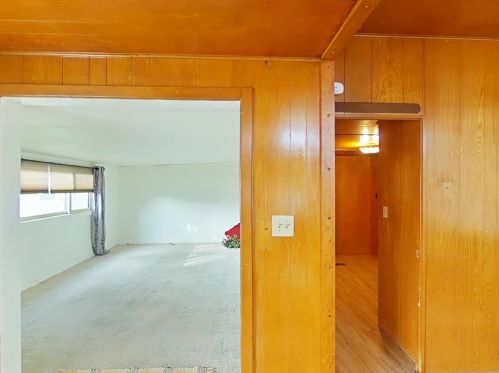 28 Shady Oaks Dr, Folsom CA 95630-1742 exterior