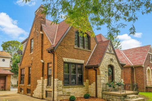 439 Oklahoma Ave, Milwaukee WI 53207-3076 exterior