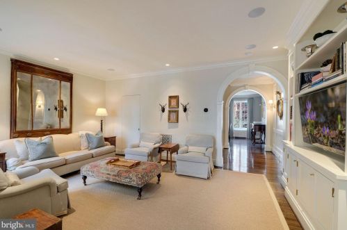 1812 24th St, Washington DC 20020-3422 exterior