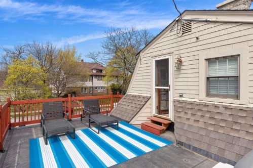 2119 Marion St, Milwaukee WI  53211-2007 exterior