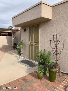 4460 Hvn Ln, Tucson AZ 85712-5426 exterior