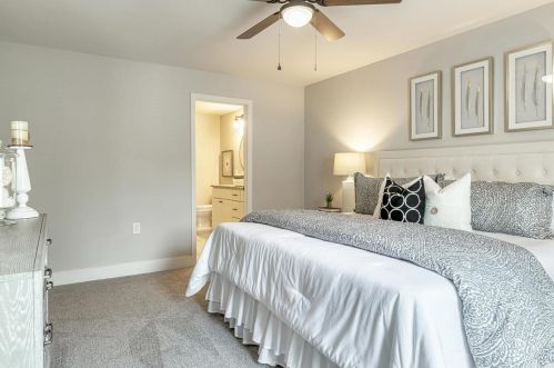 1810 Bookbinder Dr, Saint Louis MO 63146-4308 exterior