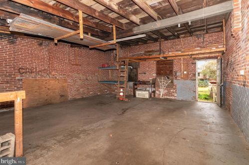 453 Queen St, Lancaster PA 17603-2984 exterior