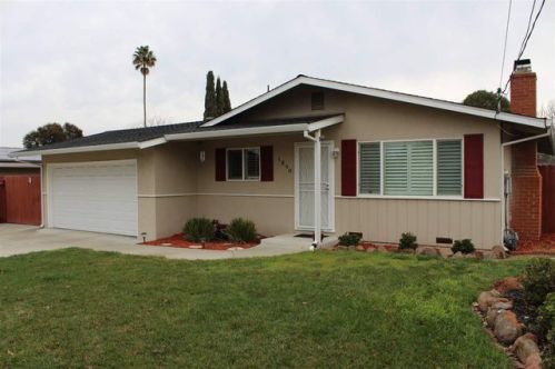 1890 Clayton Way, Concord CA  94519-1712 exterior