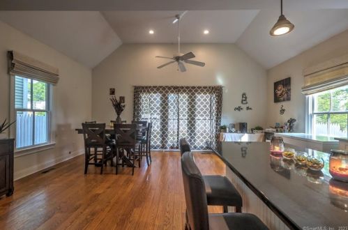 47 Chester St, Milford CT 06460-7421 exterior