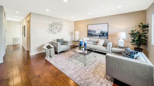 1566 Ellis Ave, Milpitas, CA 95035-4702