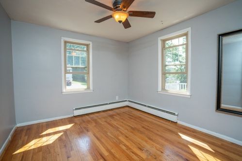 391 Massachusetts Ave, West Springfield MA 01089-2412 exterior