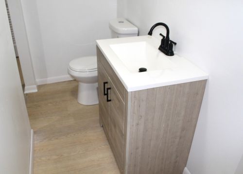 7501 Grantosa Dr, Milwaukee WI  53218-3813 exterior