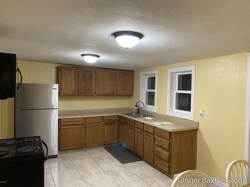 947 Ionia St, Belding, MI 48809-9773