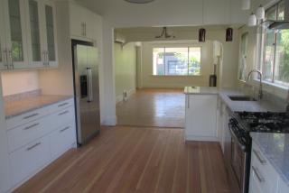 1923 38th Ave, Portland OR  97214-5252 exterior