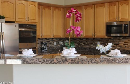 1813 Mead Pl, Chandler AZ 85248-5436 exterior