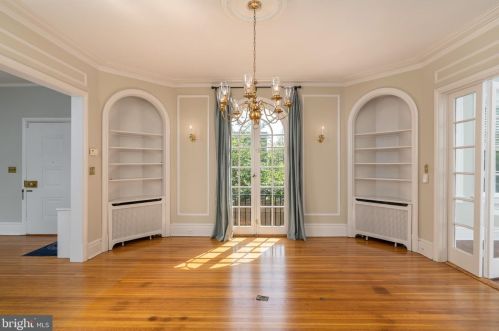 3524 Edmunds St, Washington DC 20007-1463 exterior