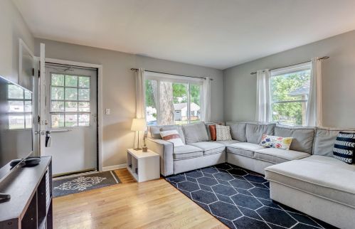 3727 99th St, Milwaukee WI  53222-2421 exterior