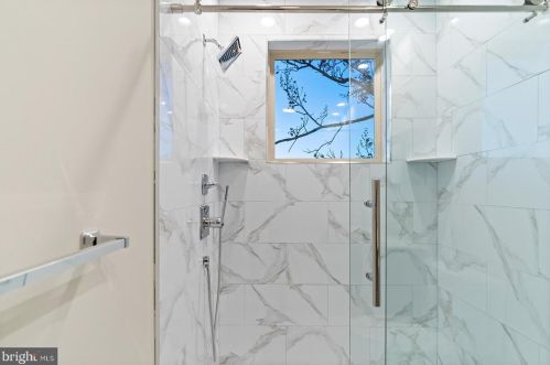 1514 Bouvier St, Philadelphia PA 19140-3535 exterior