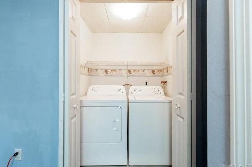 36 Picabo St, Killingly CT 06239-1533 exterior