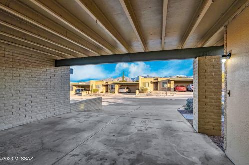 7860 Baker St, Tucson AZ  85710-2360 exterior