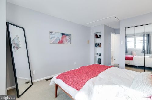 834 Kater St, Philadelphia PA 19147-1851 exterior