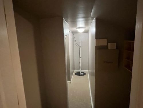 2100 2 Ave, Broadview IL 60153-3305 exterior