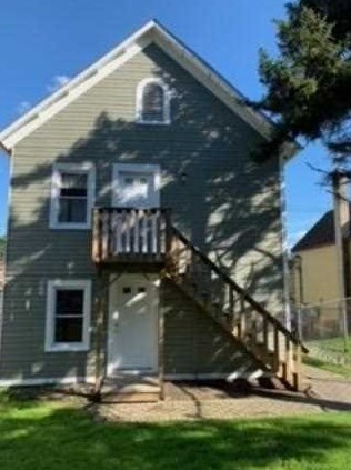 202 Smith St, Poughkeepsie, NY 12601-2119