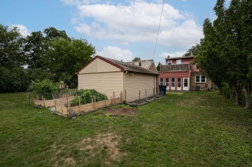 214 80th St, Milwaukee WI  53214-1419 exterior