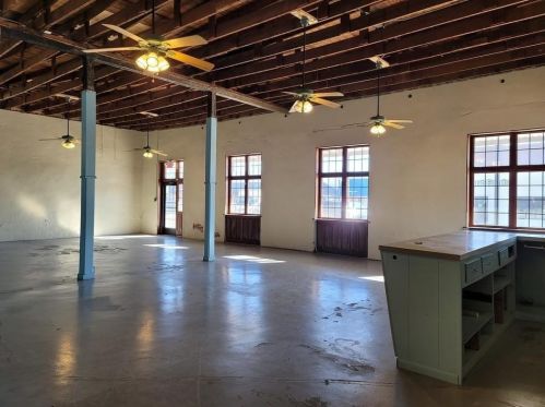 1222 Austin St, Hempstead TX  77445-4426 exterior