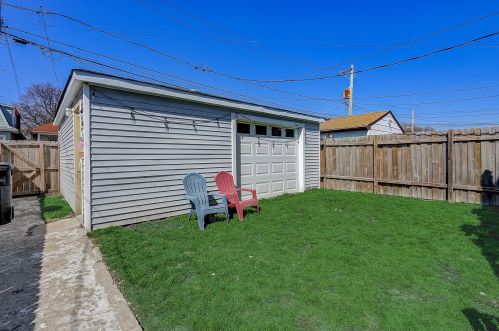 2418 Mcvicker Ave, Chicago IL 60639-2218 exterior