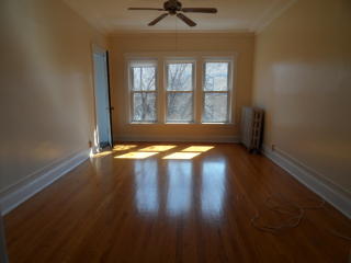 1302 Rosemont Ave, Chicago IL  60660-1306 exterior