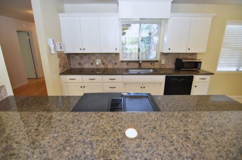 815 Minnesota Ave, Turlock CA 95382-1509 exterior