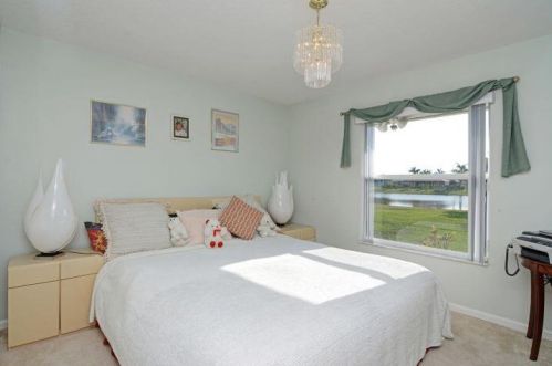 269 Egret Lndg, Fort Pierce FL 34953-8229 exterior