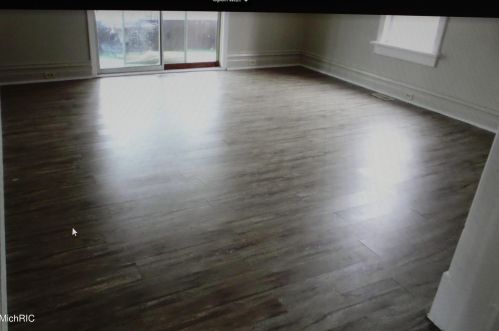 235 Southern Ave, Meskegon MI 49441-2436 exterior